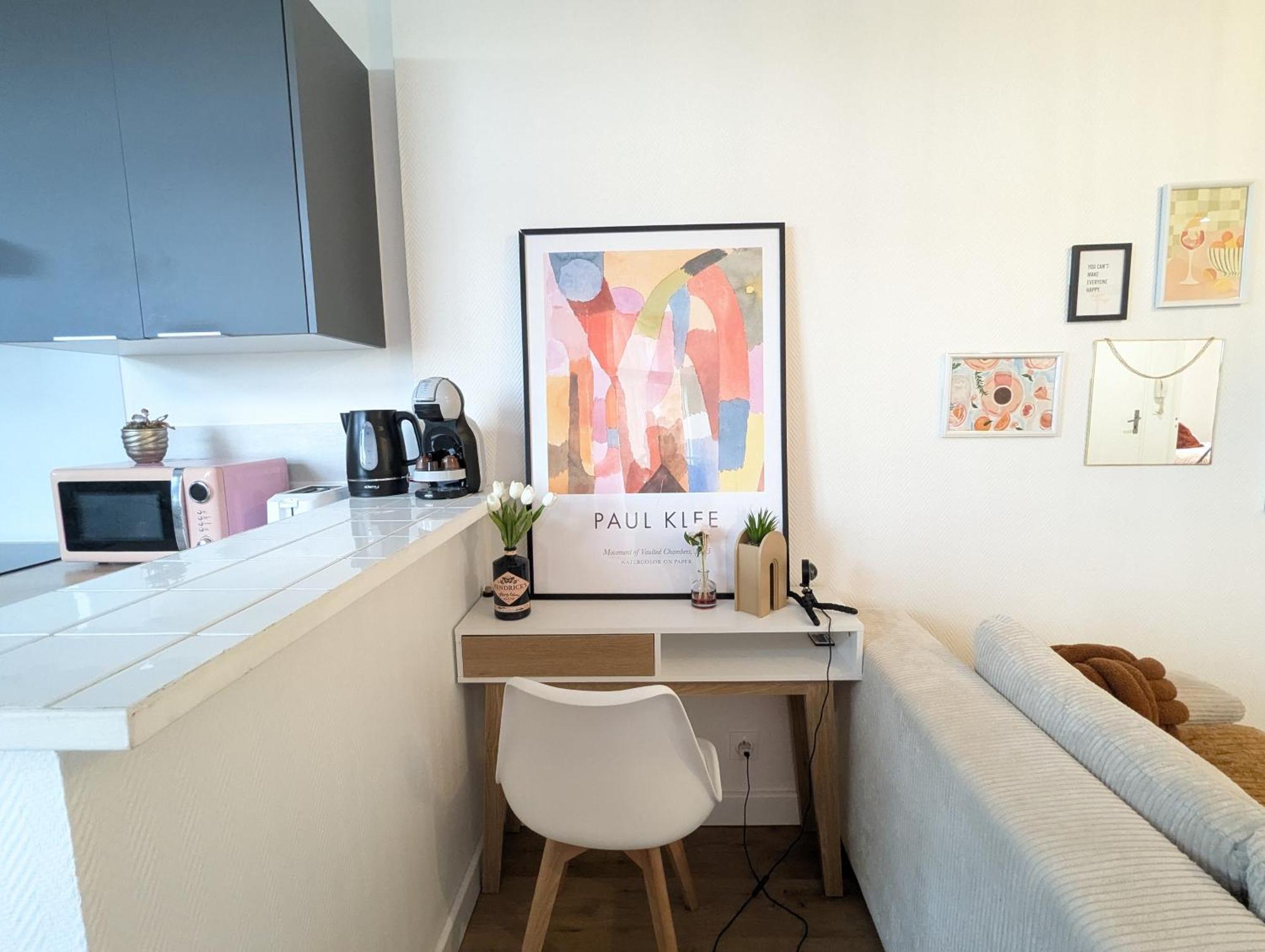 Appartement Le Design *Vieux Lille*Parking Gratuit*Fibre à La Madeleine  Extérieur photo